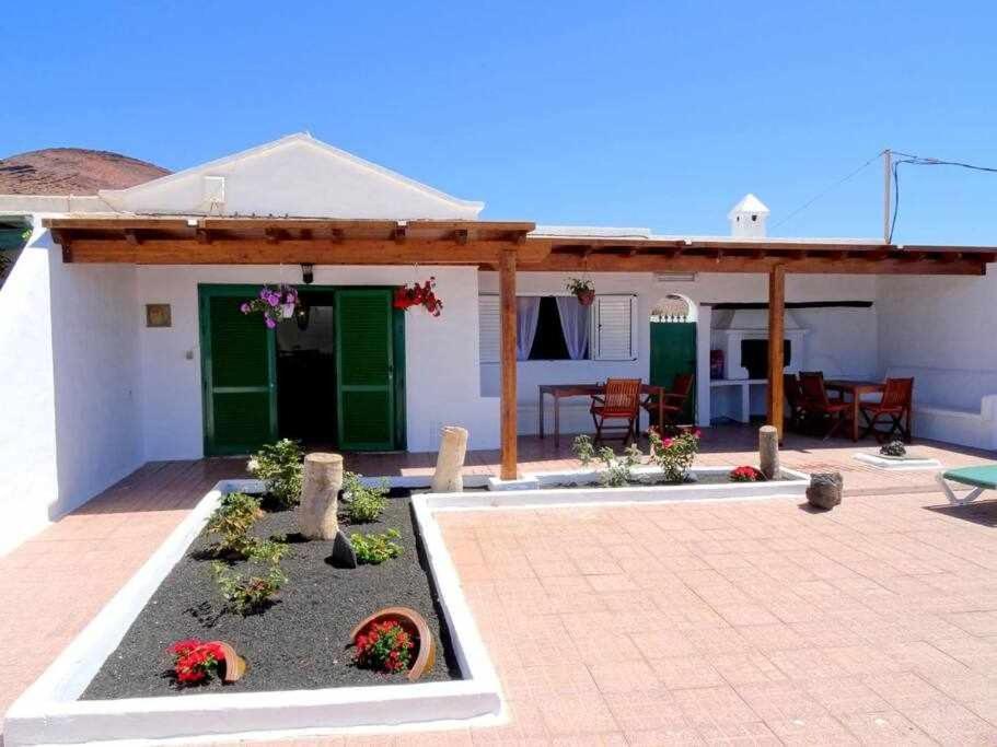 Casa Descanso Con Jacuzzi En Плая-Кемада Экстерьер фото